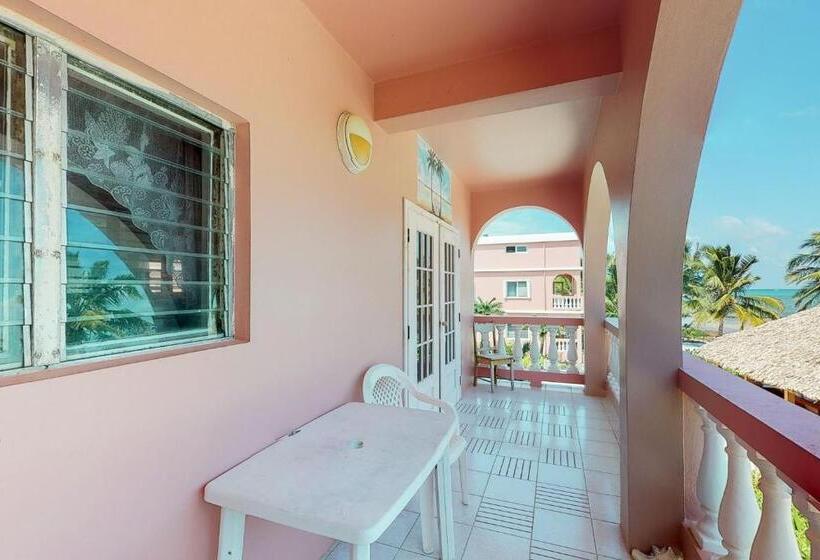 هتل Palm @ Caribe Island