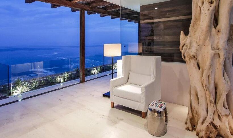 New Oceanfront Luxury Villa In Puerto Vallarta