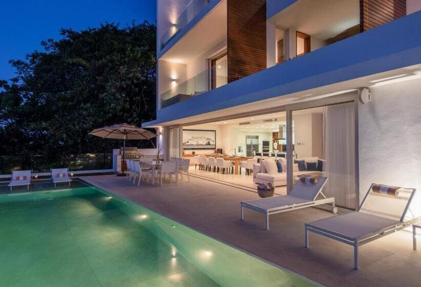 New Oceanfront Luxury Villa In Puerto Vallarta