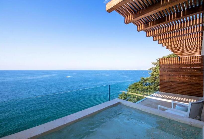 New Oceanfront Luxury Villa In Puerto Vallarta