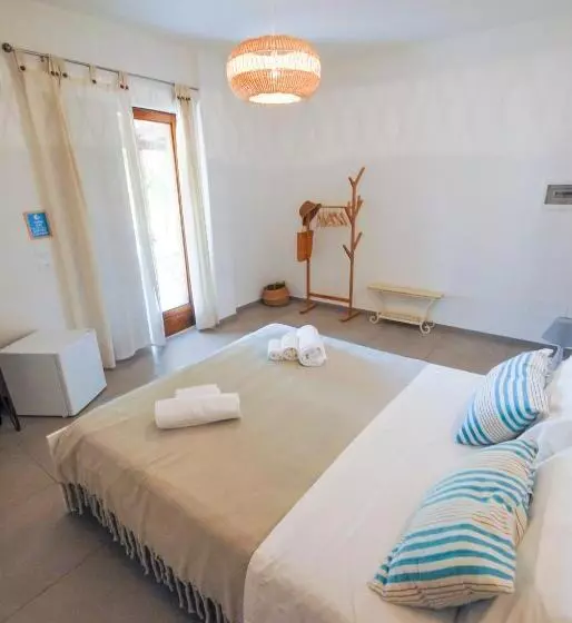 تختخواب و صبحانه Nômade   Slow Living Lodge