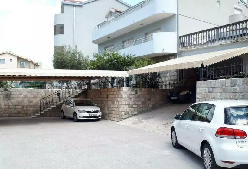 پانسیون Studio Apartments Ilija