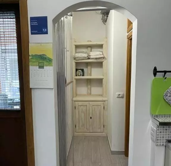 Una Casetta Intervineas