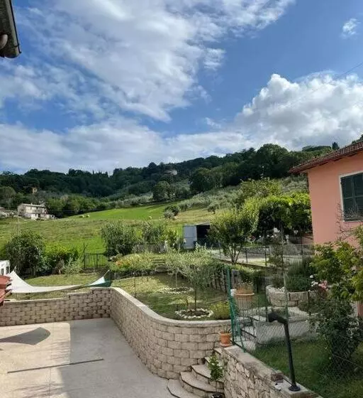 Una Casetta Intervineas