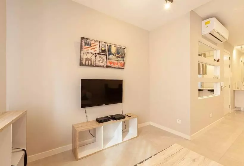 Brand New 1br In Central Malta Hosted By Sweetstay