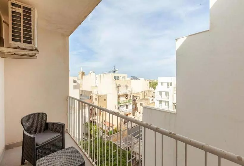 Brand New 1br In Central Malta Hosted By Sweetstay