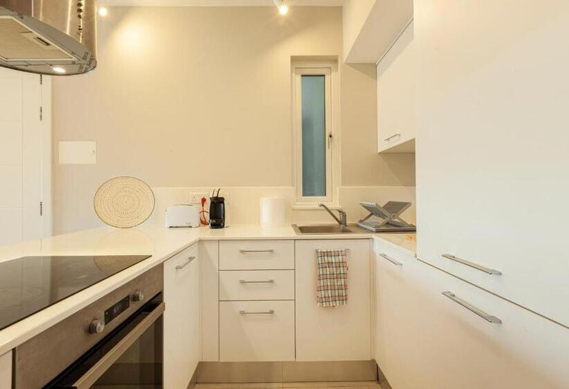 Brand New 1br In Central Malta Hosted By Sweetstay