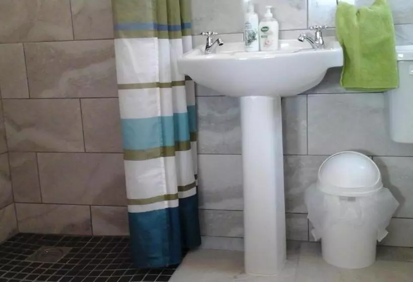 Donemark Rise B&b