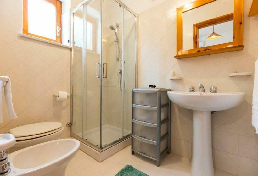 Hibiscusuno Tropea Residence