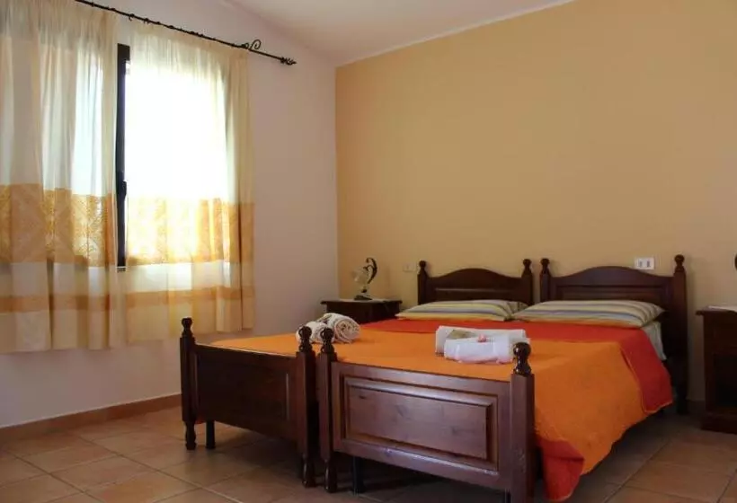 هتل Agriturismo L Agrumeto