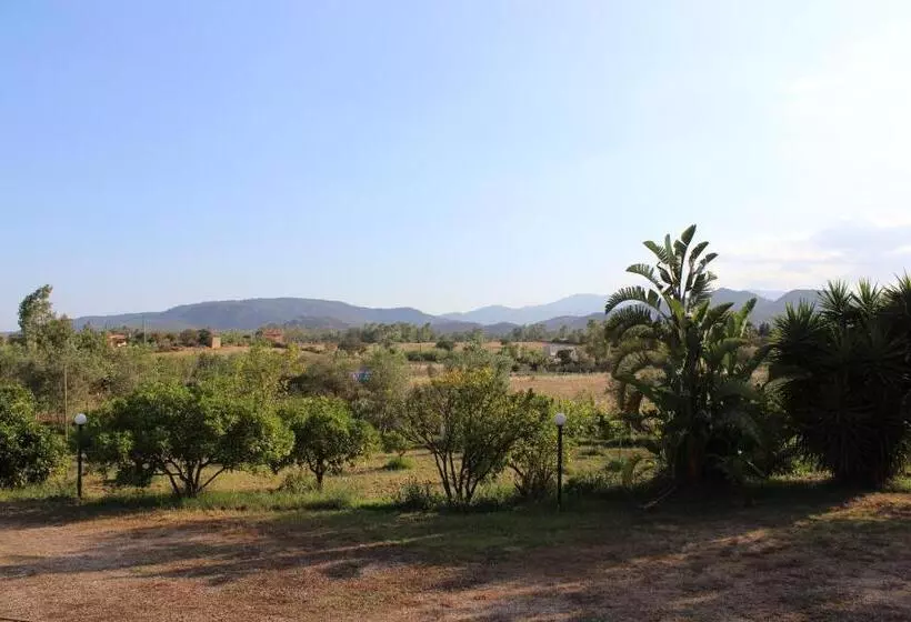 هتل Agriturismo L Agrumeto