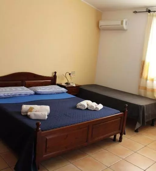 هتل Agriturismo L Agrumeto