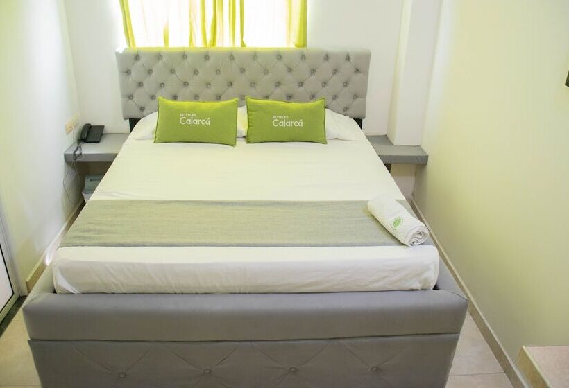 Hotel Calarca N1