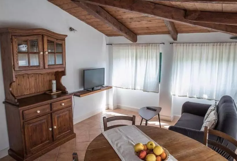 هتل Casale De Filippo