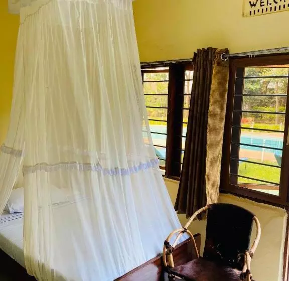 Hotelli Fig Tree Lodge Camp