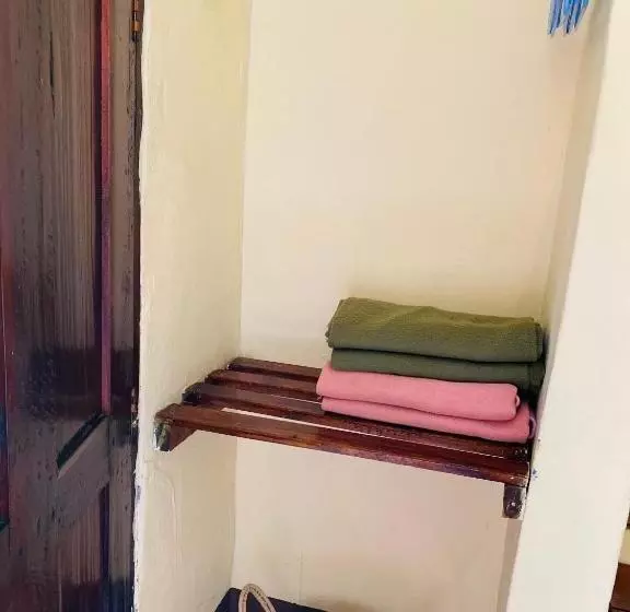 Hotelli Fig Tree Lodge Camp