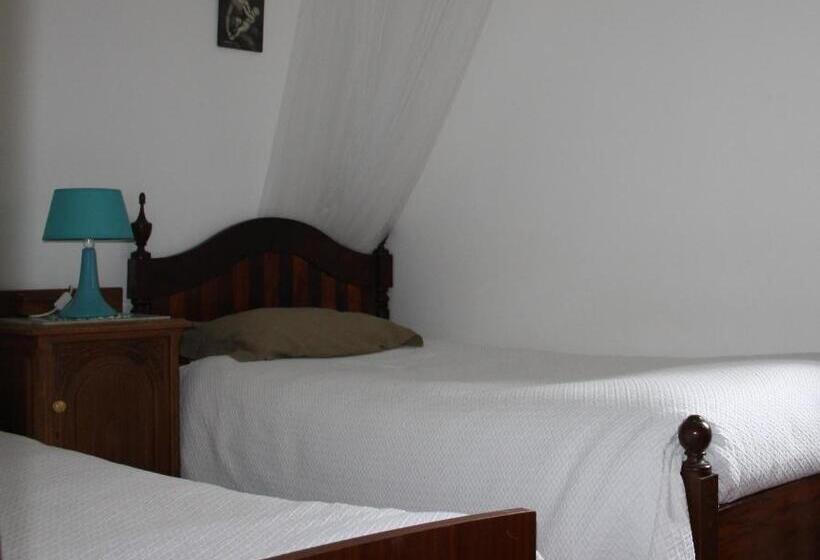 ホテル Quinta De S. Luis   Valada