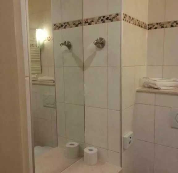 Schmucker Jäger   Hotel Garni