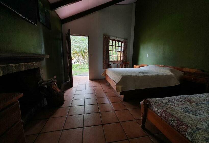 בית מלון כפרי Villa Zurqui