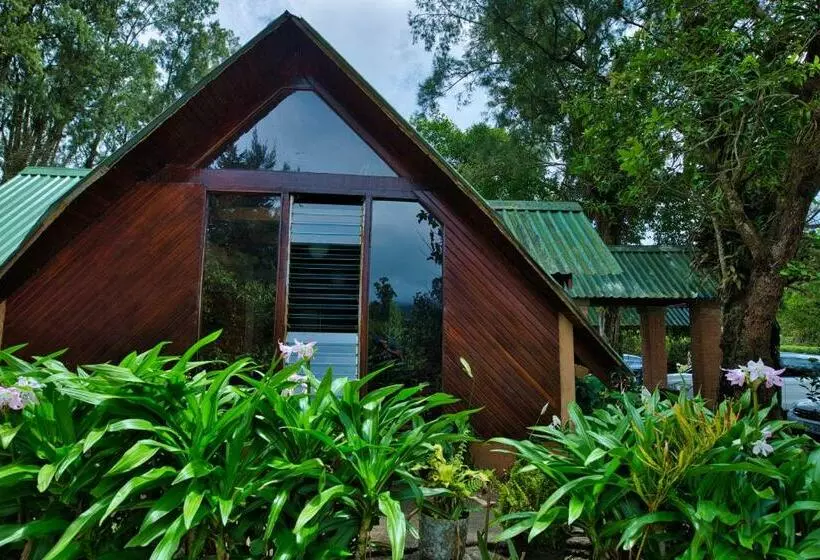 Hotelli Villa Zurqui