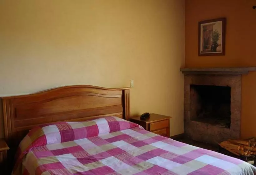 Hotelli Villa Zurqui