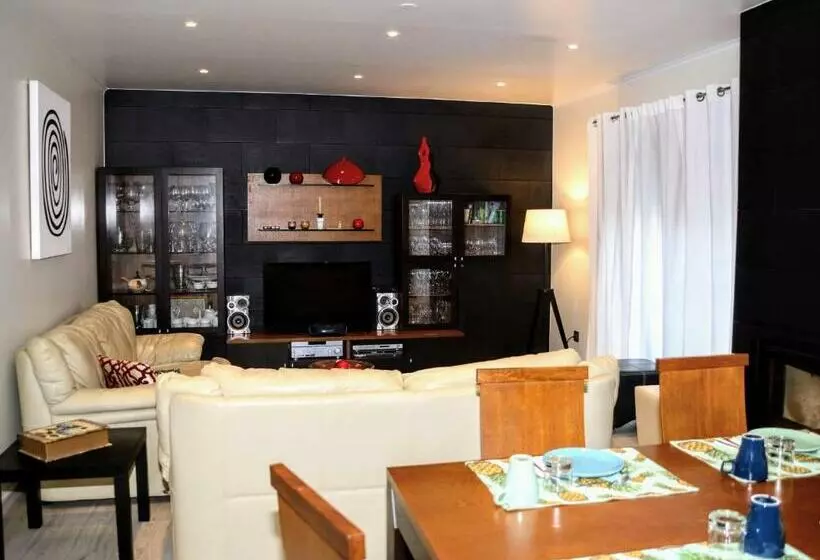 ペンション Cabo Da Vila Guesthouse