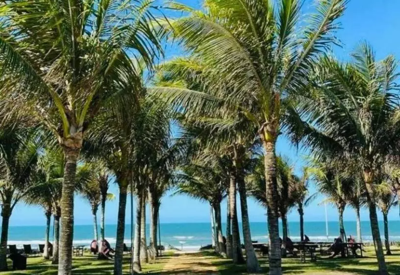 リゾートホテル Riviera Beach Place & Manhattan Golf Residence