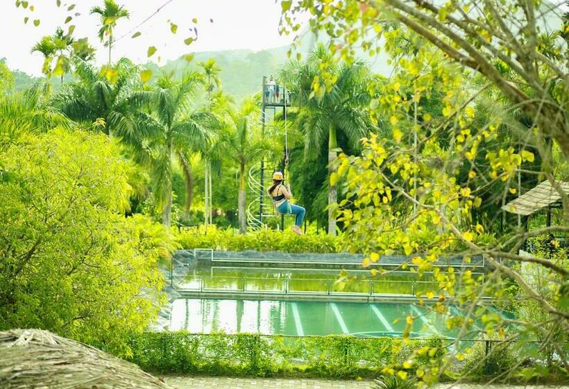 منتجع The Hill District Club Thdc Wayanad