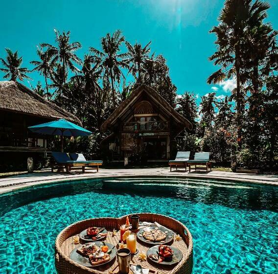 리조트 Two Smiling Buddhas