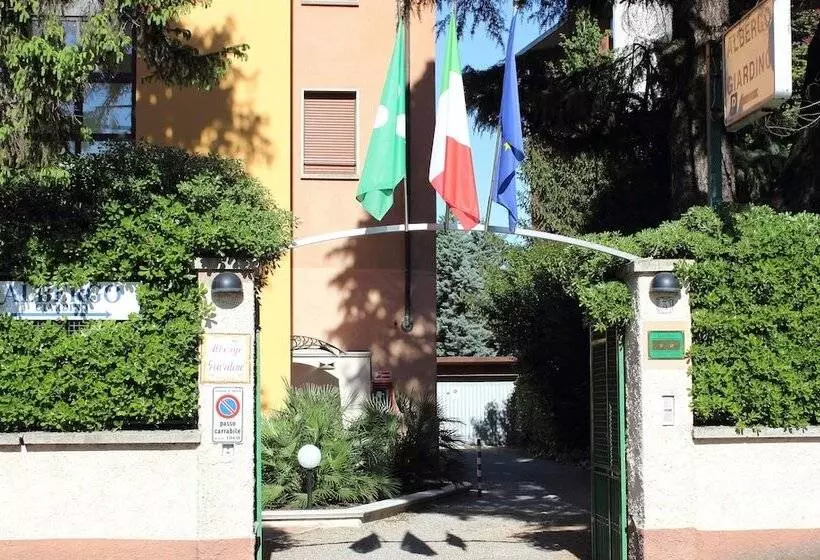 Albergo Hotel Giardino