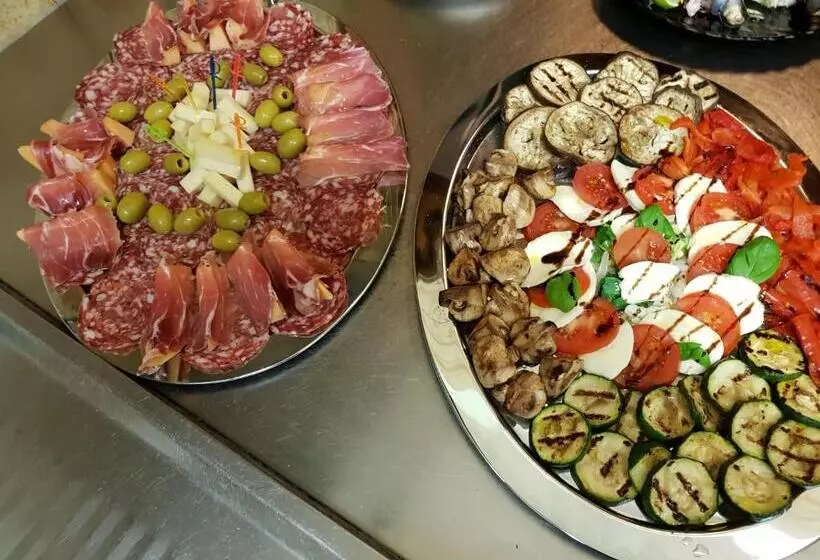 Aamiaismajoitus (B&B) Pension – Restaurant Jägerwinkl