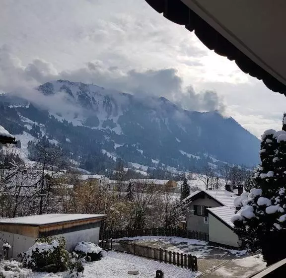 Aamiaismajoitus (B&B) Pension – Restaurant Jägerwinkl