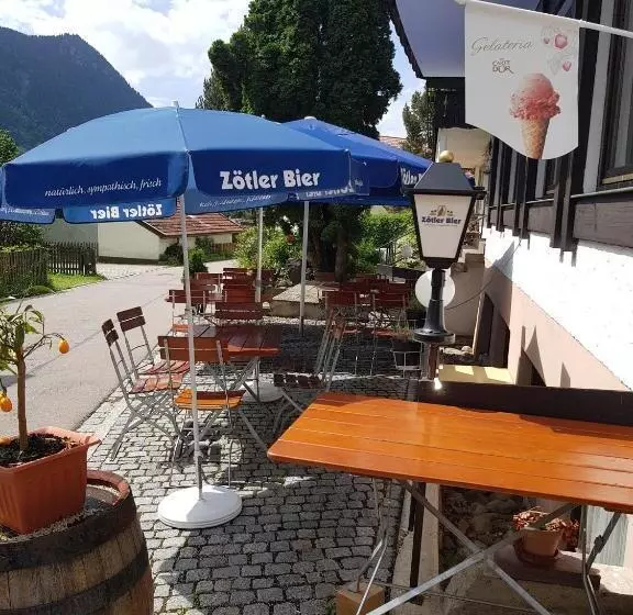 Aamiaismajoitus (B&B) Pension – Restaurant Jägerwinkl