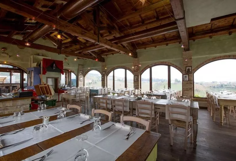 Отель Agriturismo Il Sapore Della Luna