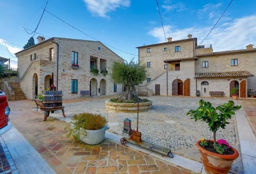 Отель Agriturismo Il Sapore Della Luna