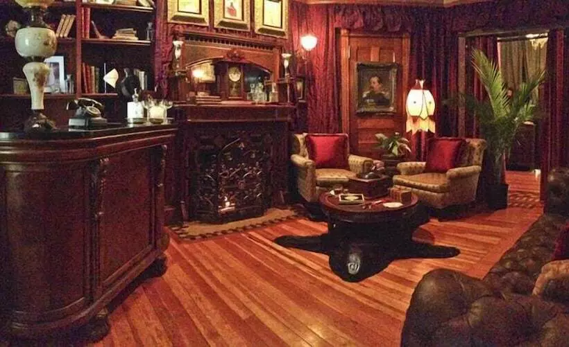 فندق Baker House