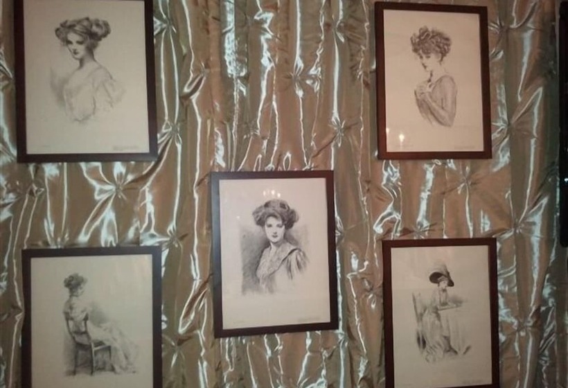 فندق Baker House