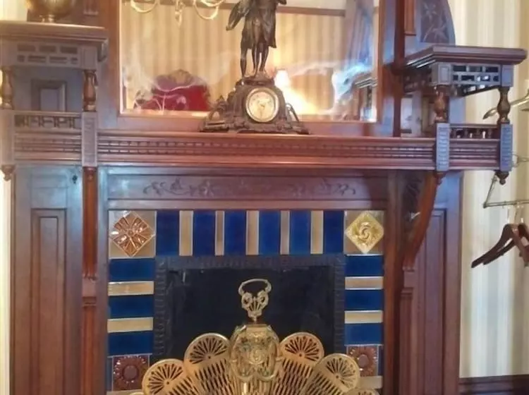 فندق Baker House