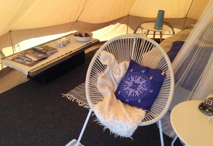 فندق Guesthouse De Witte Merel Deluxe