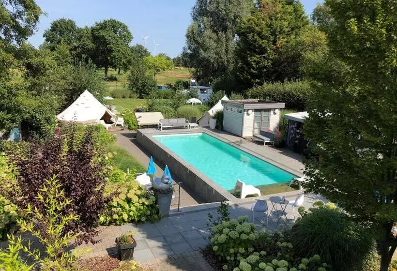 호텔 Guesthouse De Witte Merel Deluxe