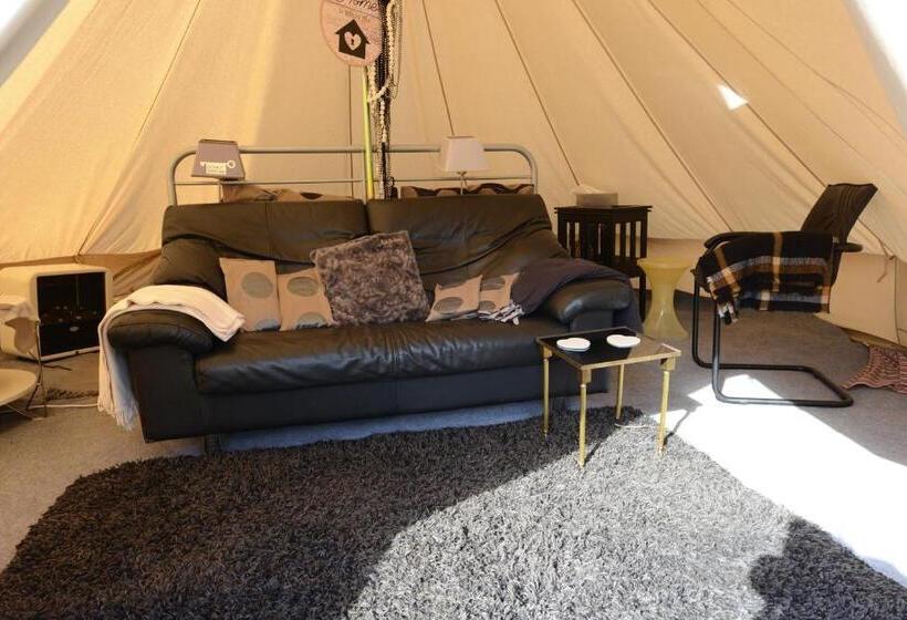 فندق Guesthouse De Witte Merel Deluxe