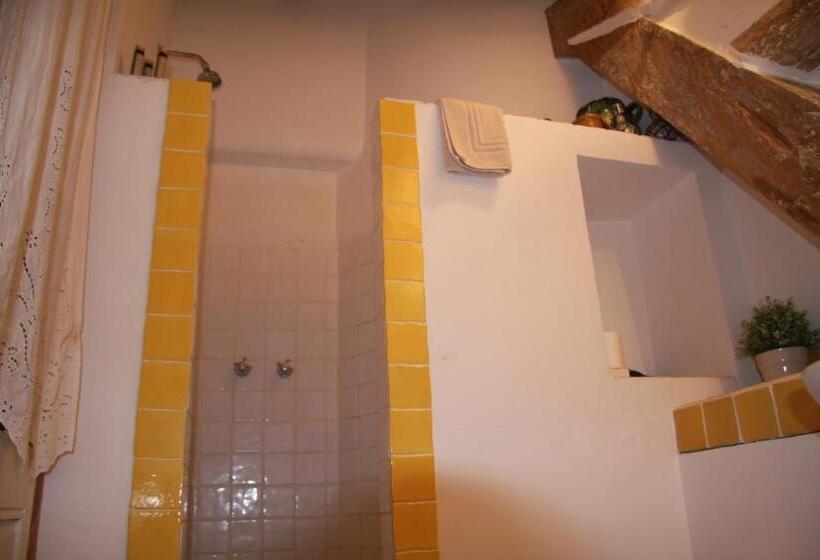 ホテル Cuq En Terrasses