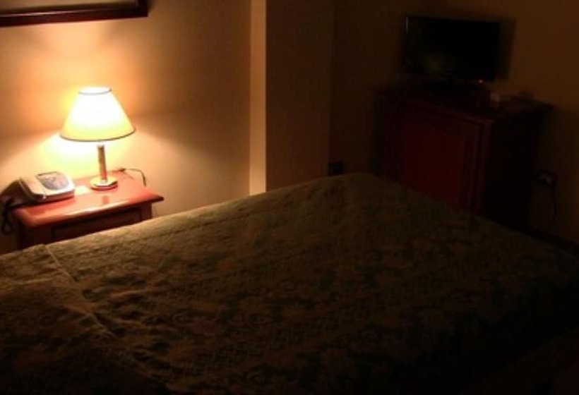 בית מלון כפרי Due Pini