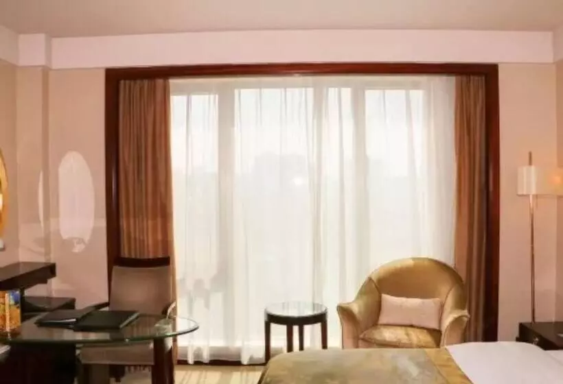 Hotel Foshan Grandlei