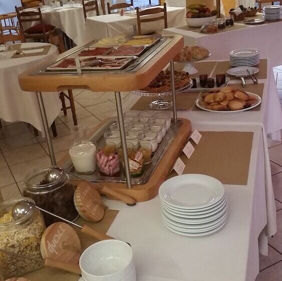 בית מלון כפרי Contact Hôtel La Métairie