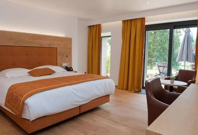 בית מלון כפרי Le Charme De La Semois