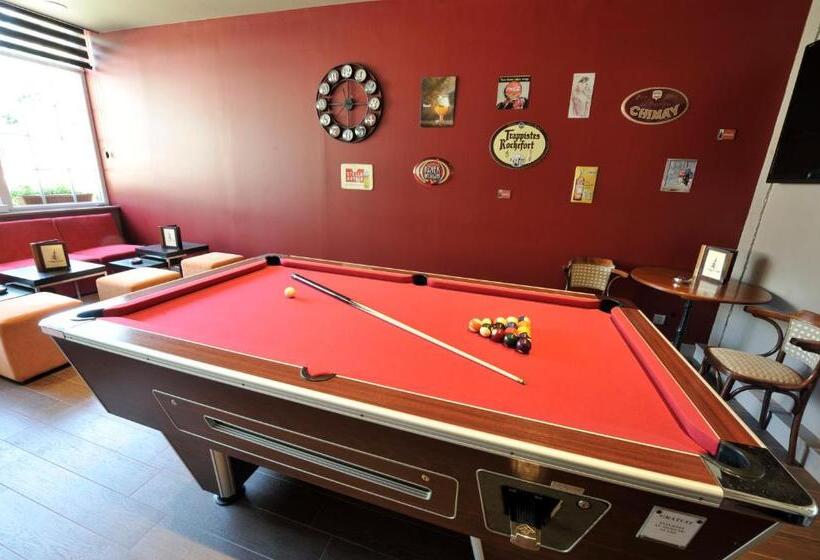 בית מלון כפרי Le Charme De La Semois