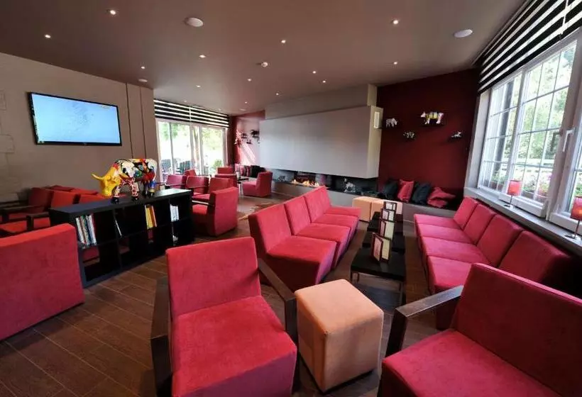 בית מלון כפרי Le Charme De La Semois