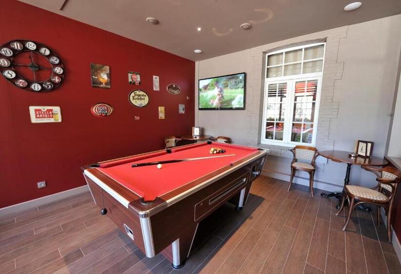 בית מלון כפרי Le Charme De La Semois