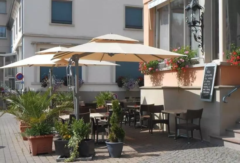 Отель Restaurant Le Bristol